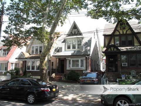 8321 160th Street, Jamaica, NY 11432 - MLS#: 961854