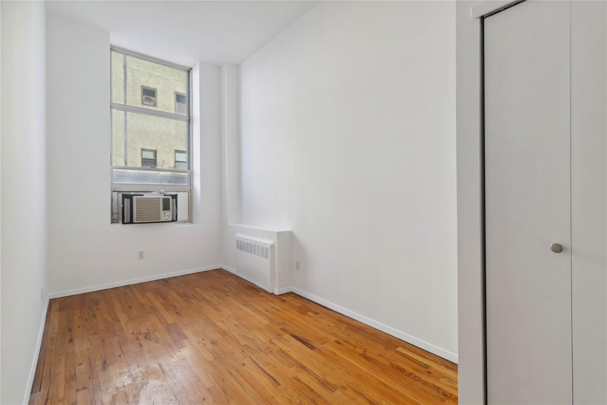 61-20 Woodside Avenue Ave #2U, Woodside, New York image 17