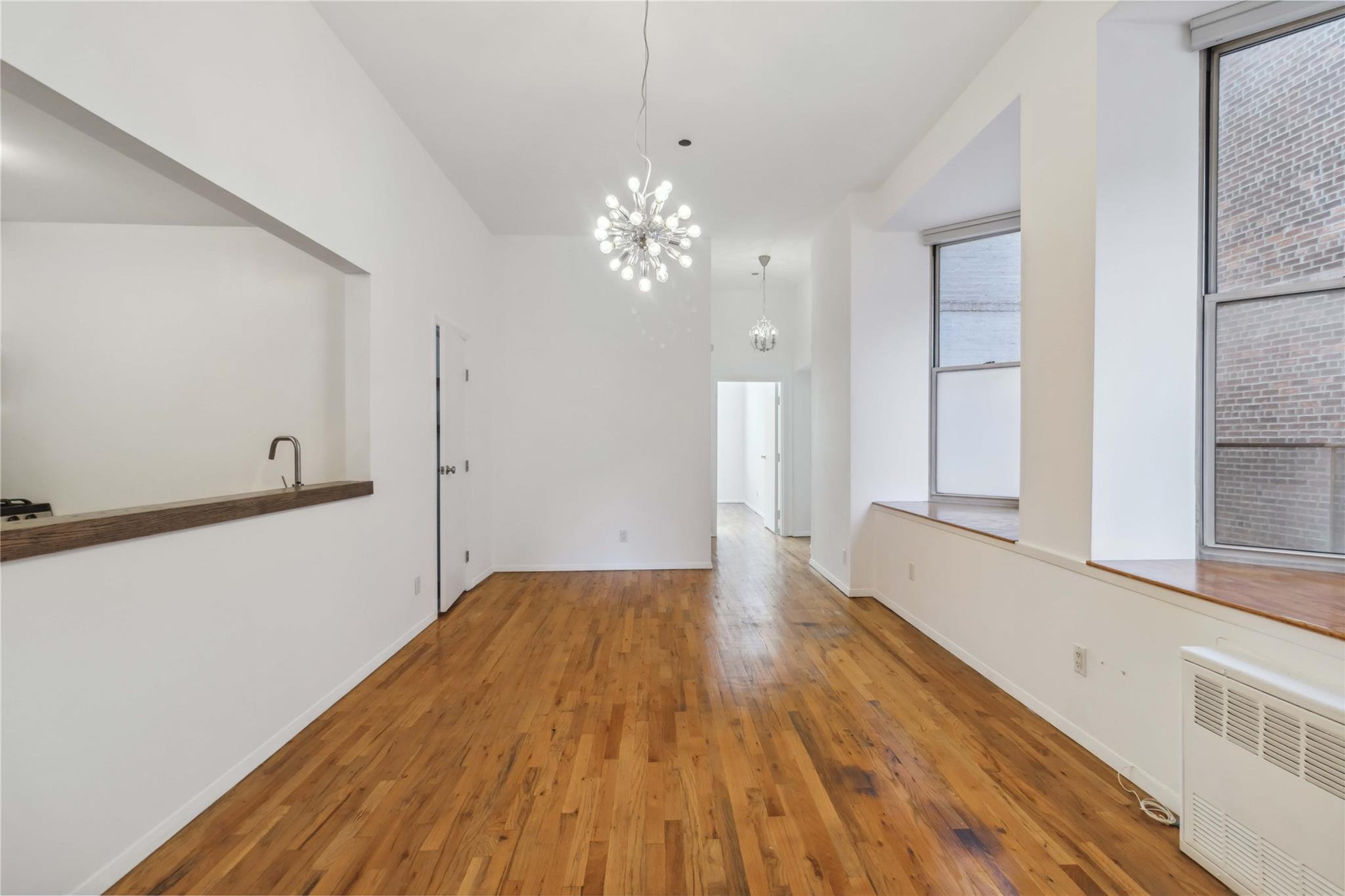 61-20 Woodside Avenue Ave #2U, Woodside, New York image 2