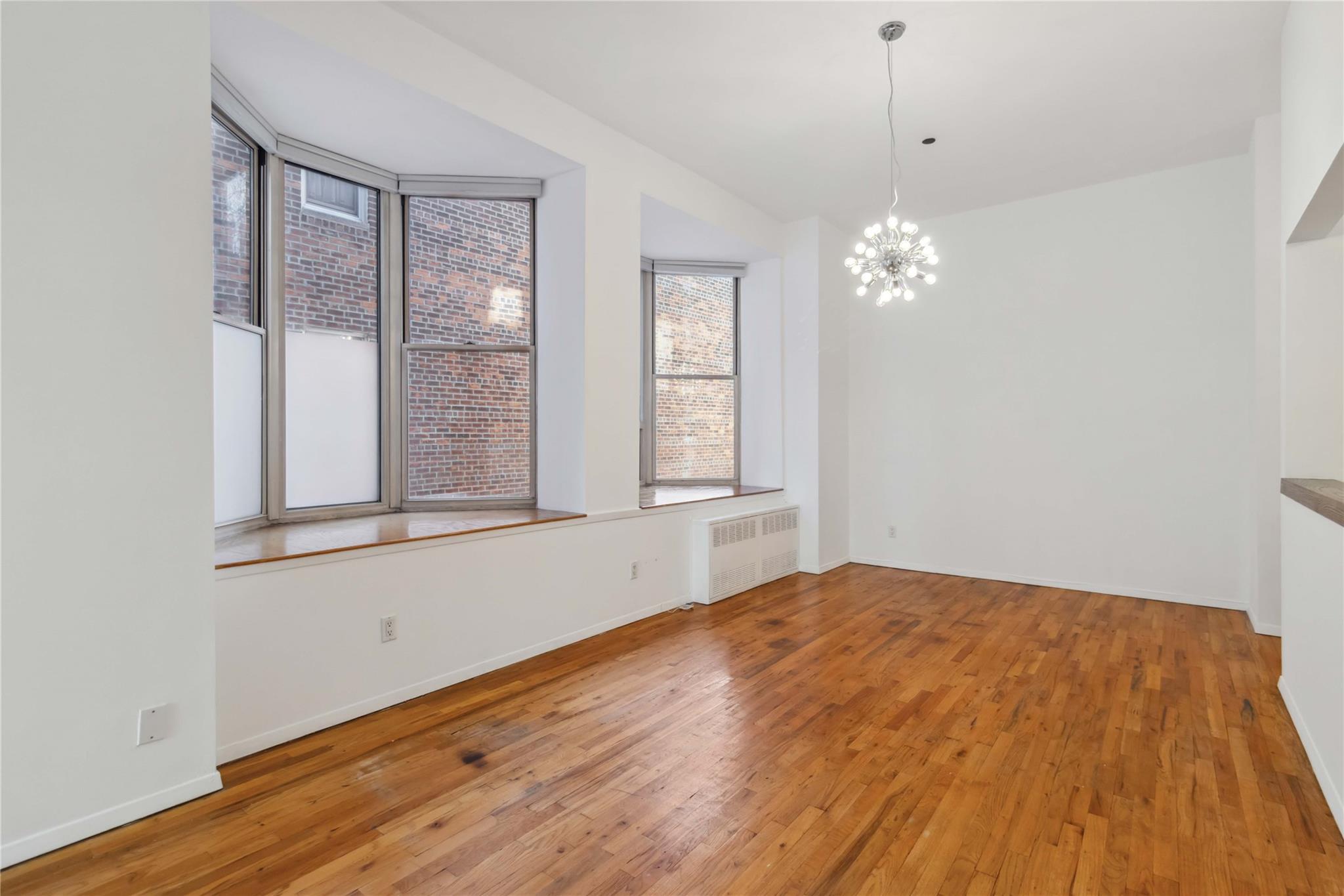 61-20 Woodside Avenue Ave #2U, Woodside, New York image 4