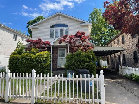 24580 61st Avenue Unit 68th, Little Neck, NY 11362 - MLS#: 878566
