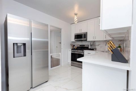 5 Sadore Lane 3R Yonkers NY 10710