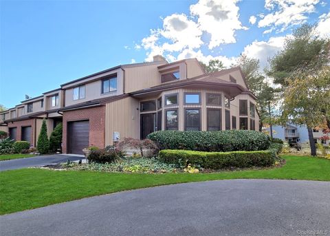 Photo of 64 Timber Ridge Drive, Holbrook, NY 11741 (MLS # 934366)