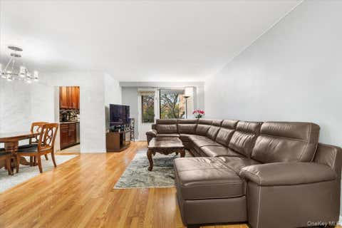 Homes For Sale - 4705 Henry Hudson Parkway #3D<br/> Bronx, NY 10471