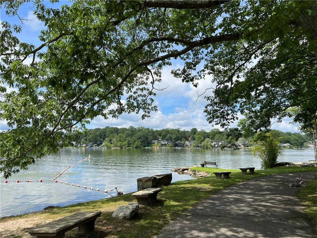 North Salem, New York 10560, United States, 2 Bedrooms Bedrooms, ,1 BathroomBathrooms,Residential,Coming Soon,172924