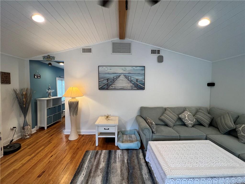 North Salem, New York 10560, United States, 2 Bedrooms Bedrooms, ,1 BathroomBathrooms,Residential,Coming Soon,172924