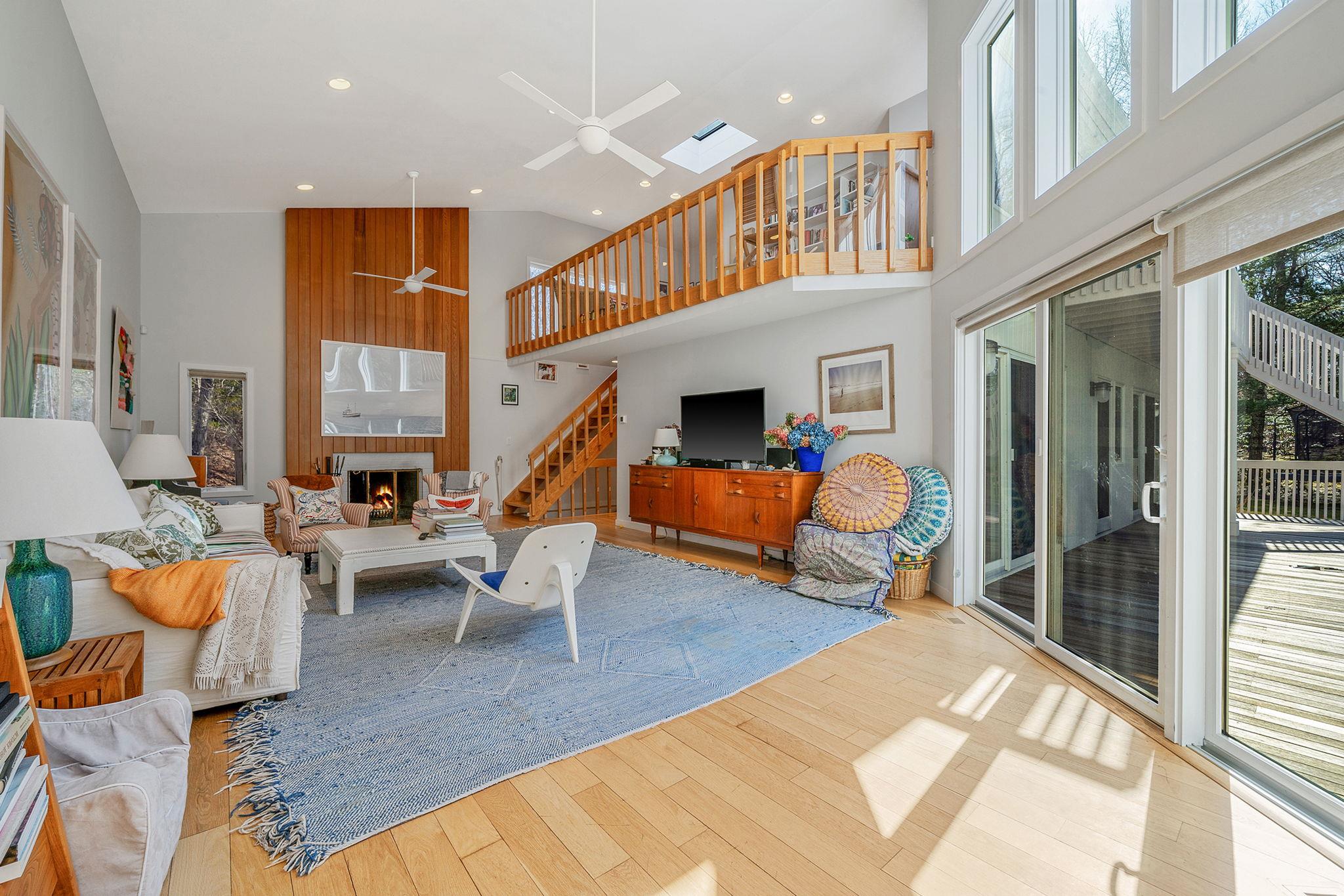 44 W Bob White Drive, Water Mill, Florida image 13
