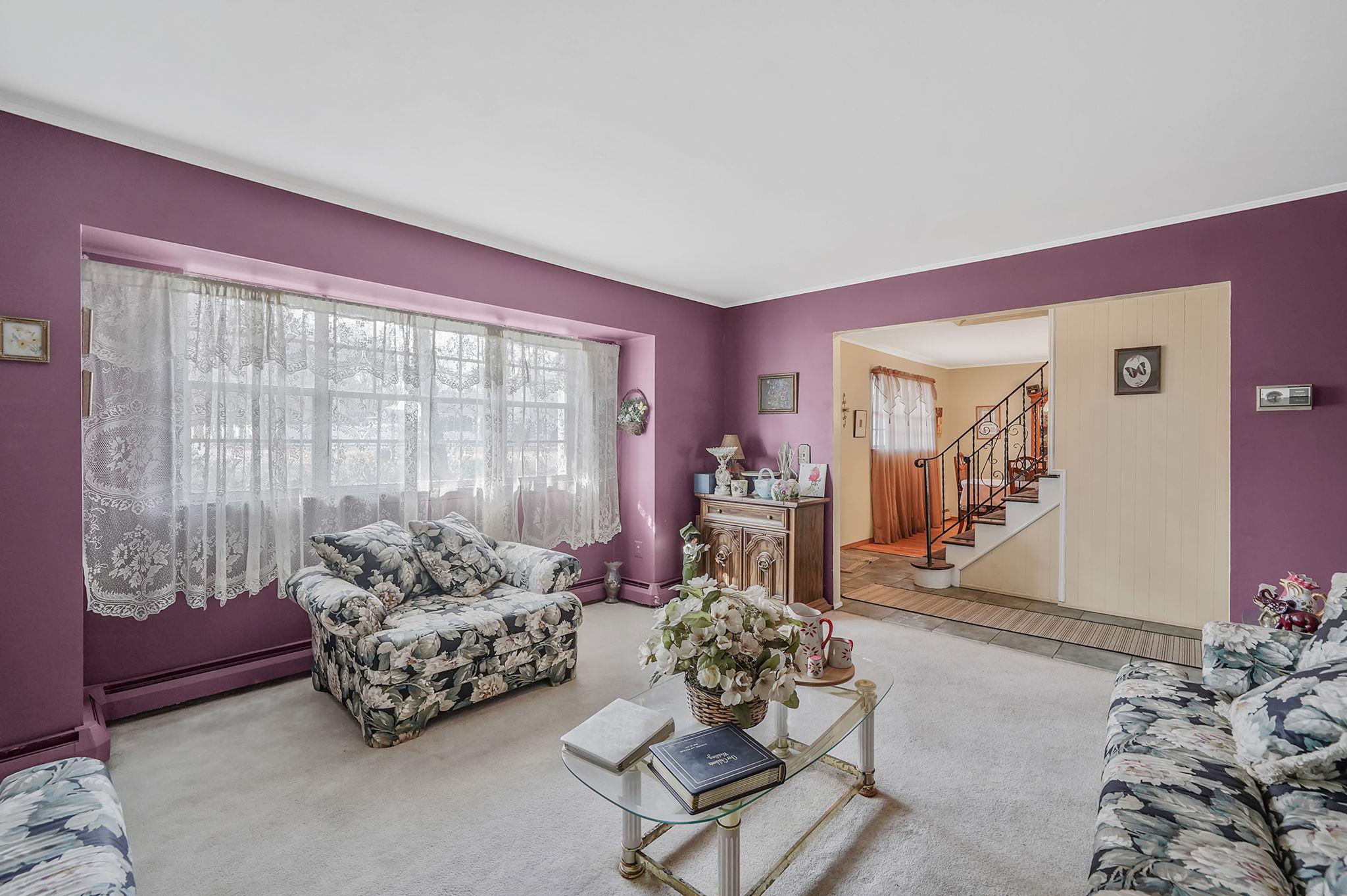 337 Jamaica Avenue, Medford, New York image 13