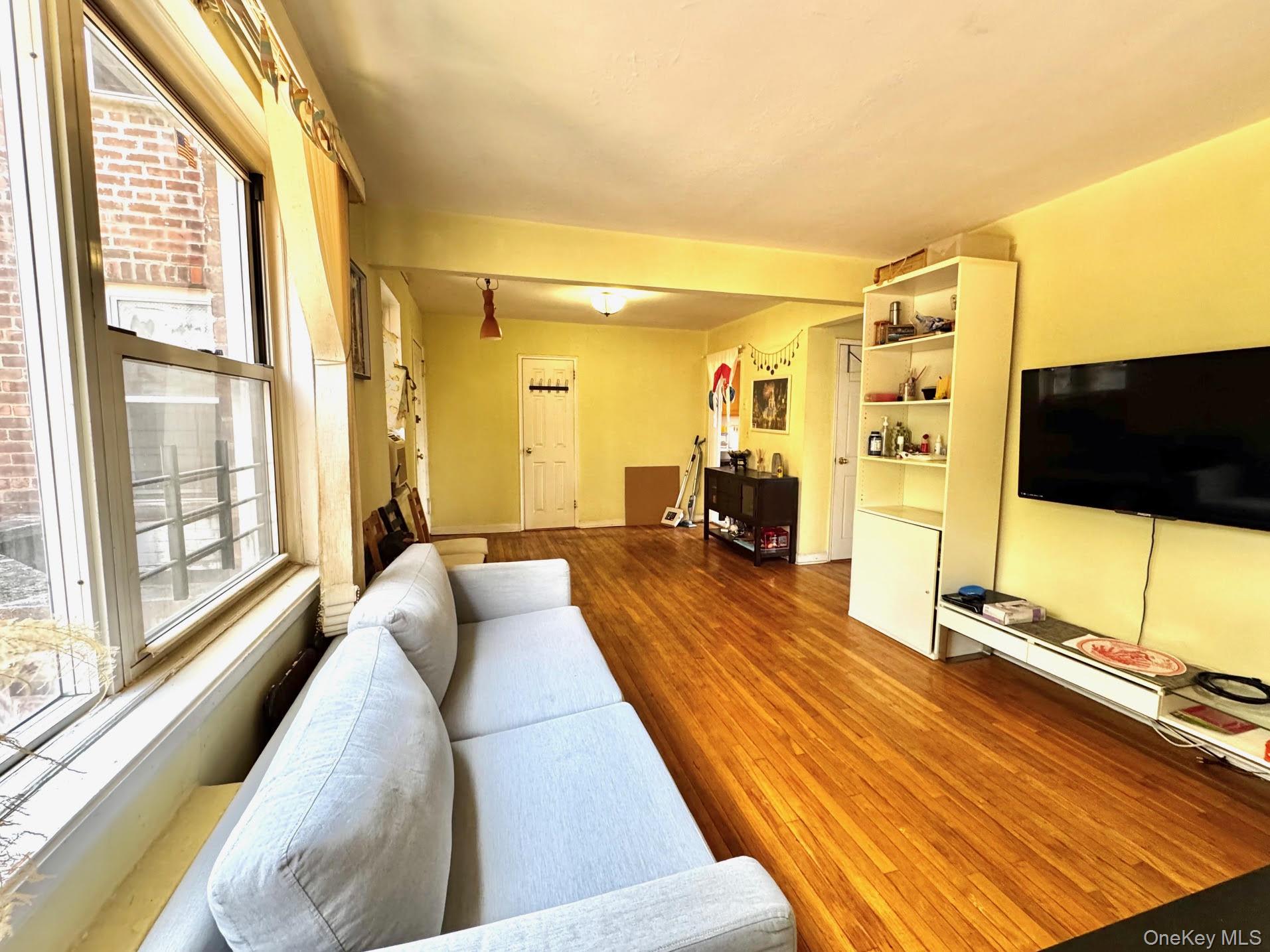138-29 Jewel Ave 2D