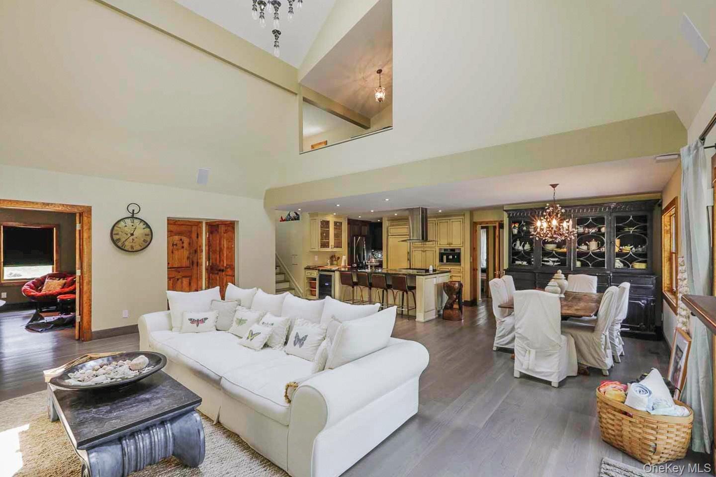 1366 Scuttle Hole Road