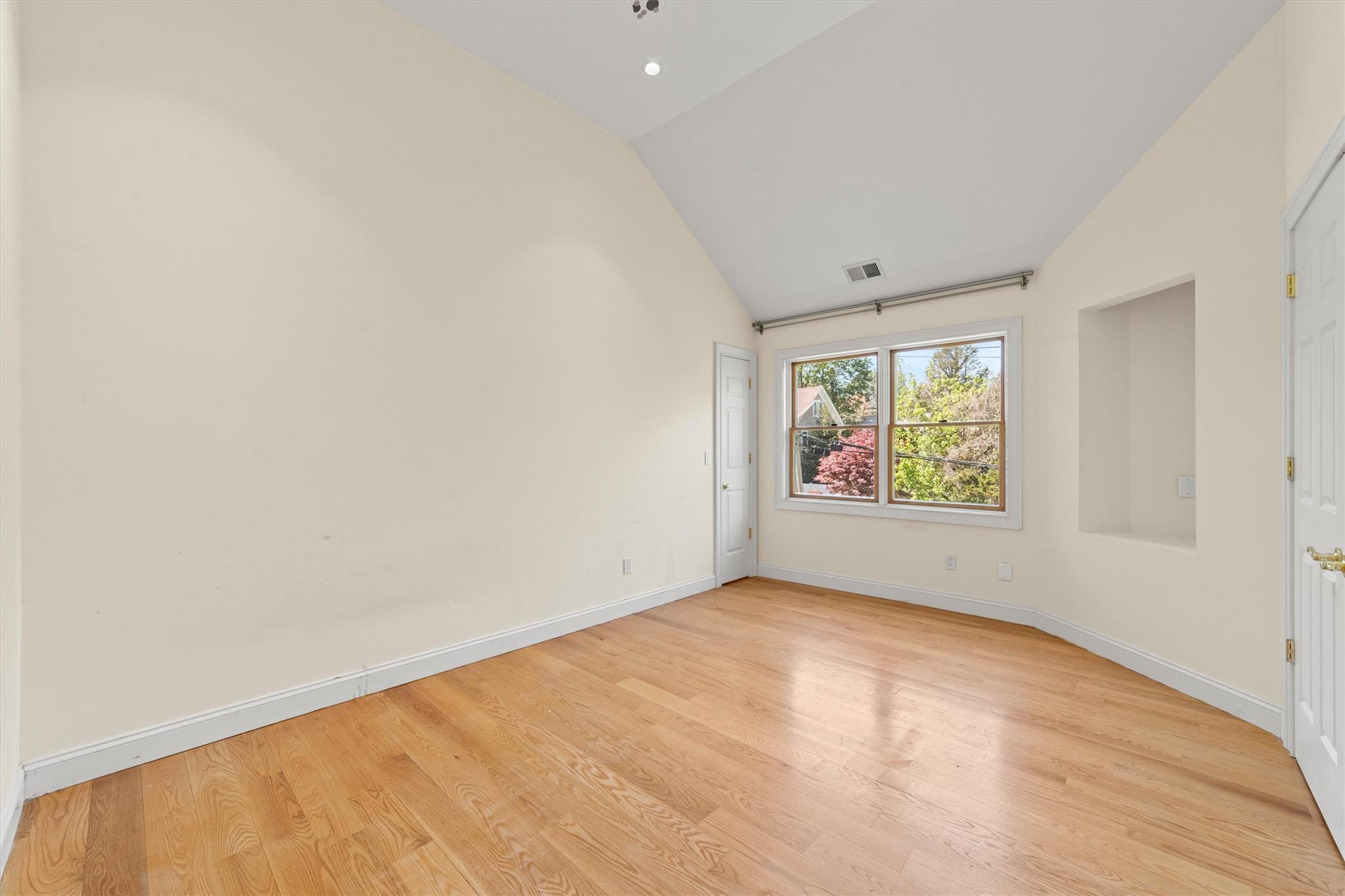 4 Bogert Avenue, White Plains, New York image 21
