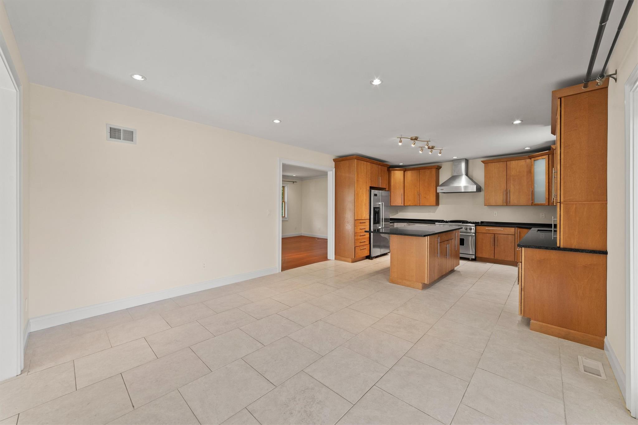 4 Bogert Avenue, White Plains, New York image 12