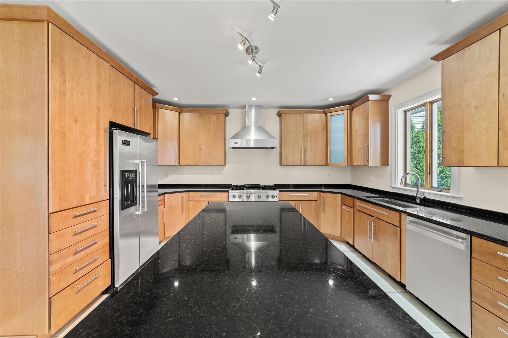 4 Bogert Avenue, White Plains, New York image 8