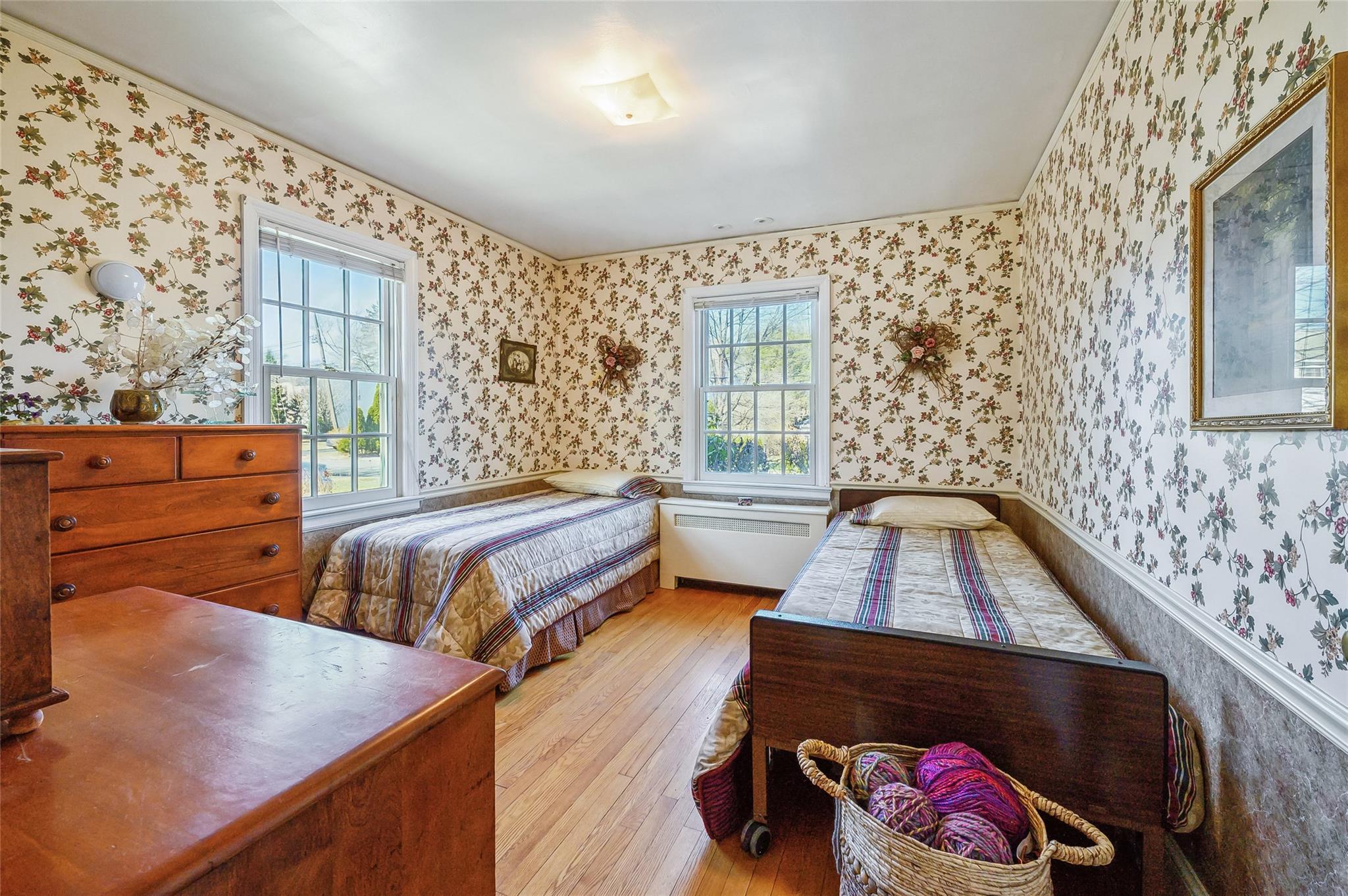 94 Overlook Avenue, Eastchester, New York image 17