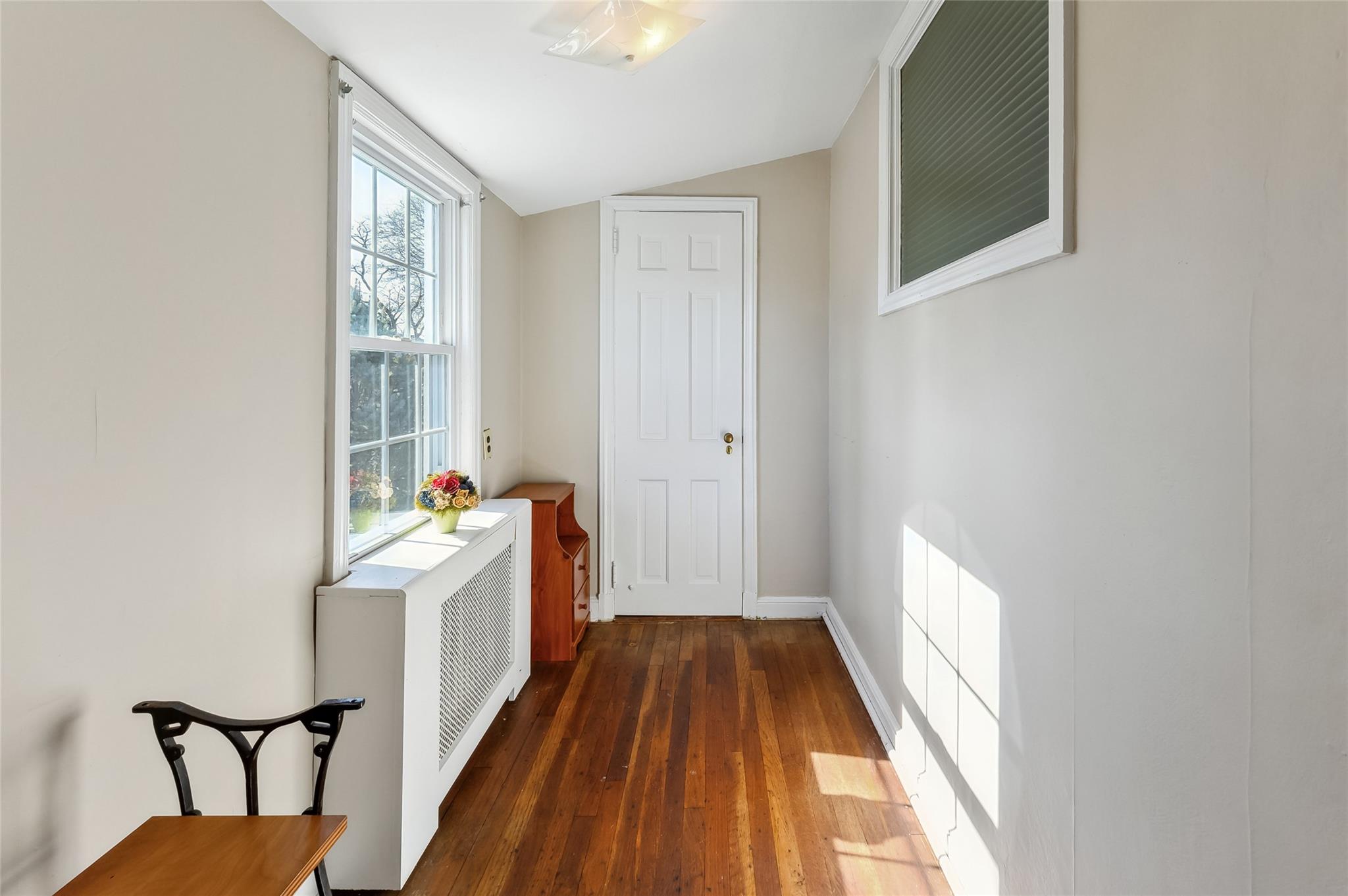 94 Overlook Avenue, Eastchester, New York image 14