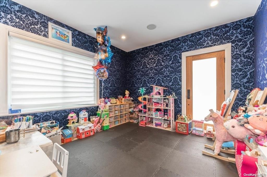 155 W Market Street, Long Beach, New York image 11