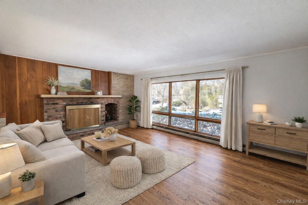 Photo of 5180 Sound Avenue, Mattituck, NY 11952 (MLS # 968008)