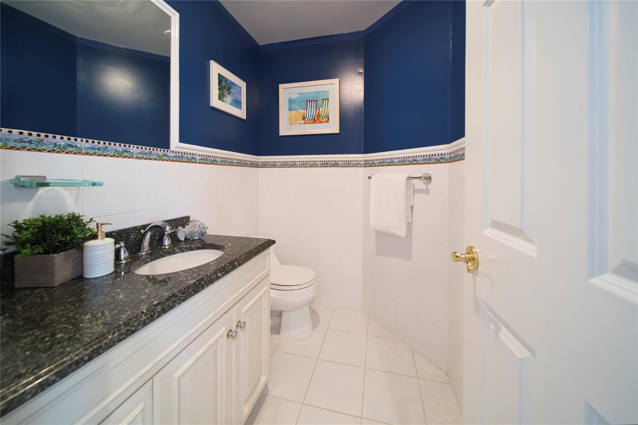 861 Dune Road, Westhampton Beach, New York image 36