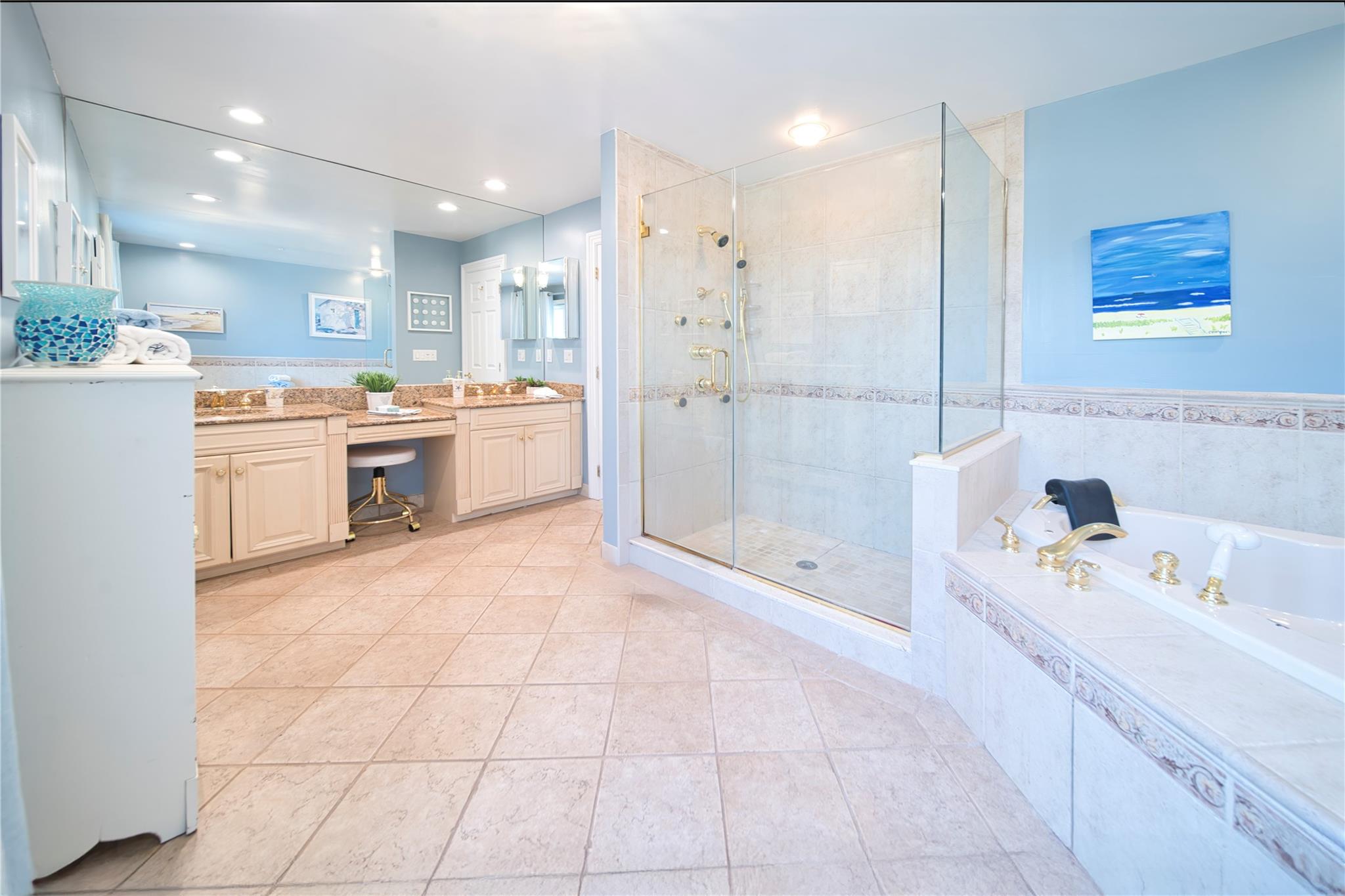 861 Dune Road, Westhampton Beach, New York image 30