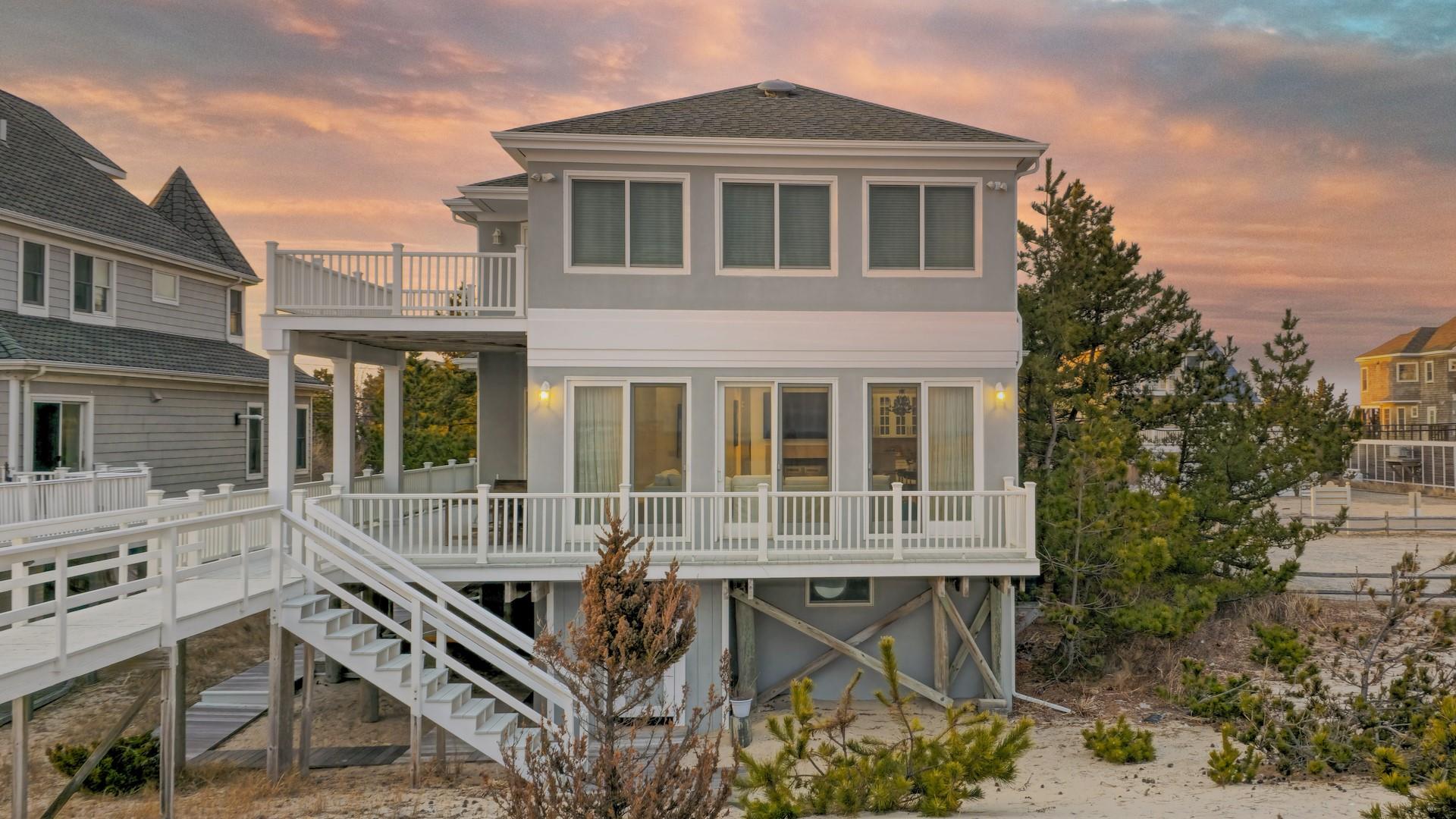 861 Dune Road, Westhampton Beach, New York image 47