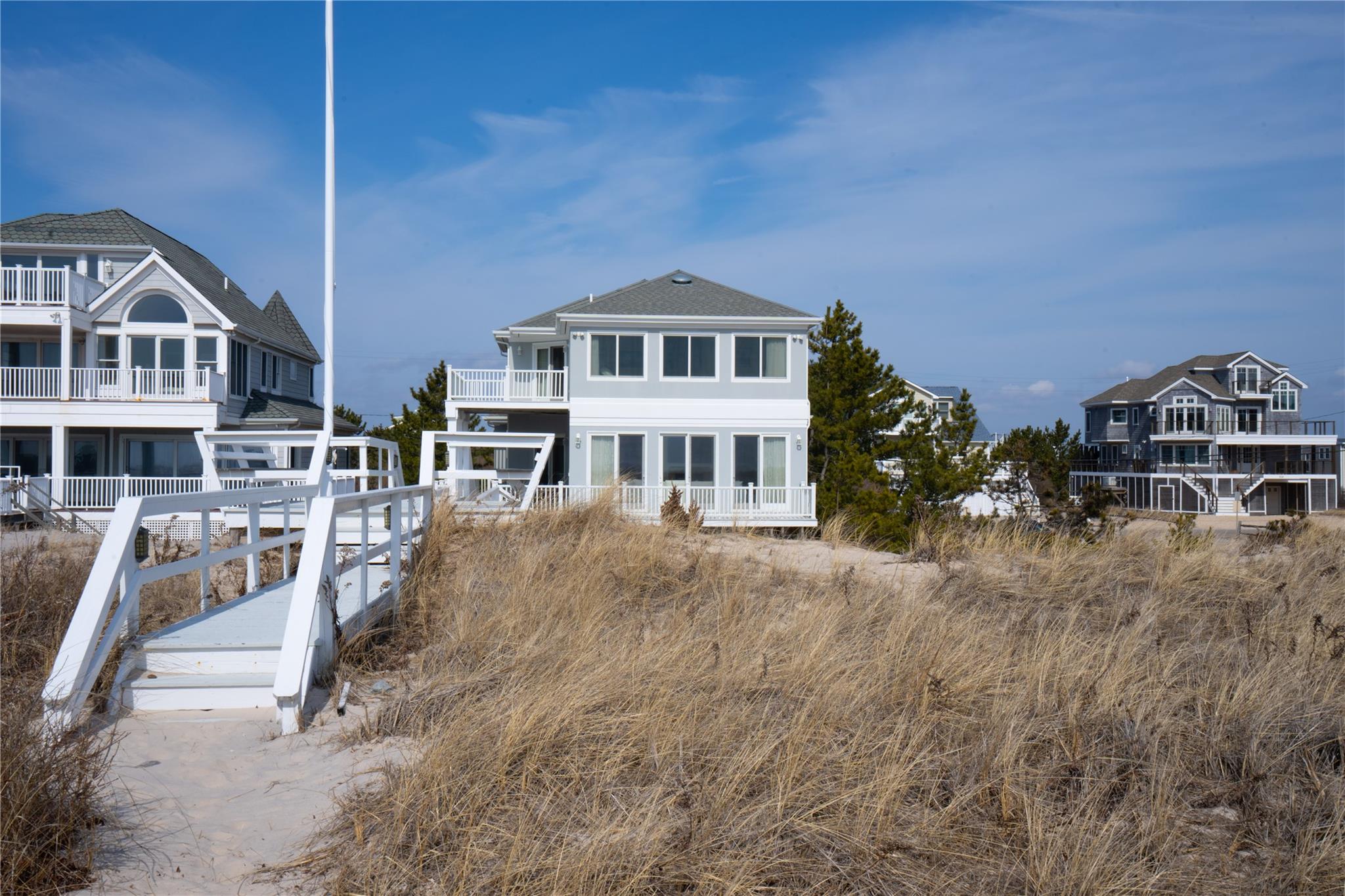 861 Dune Road, Westhampton Beach, New York image 43