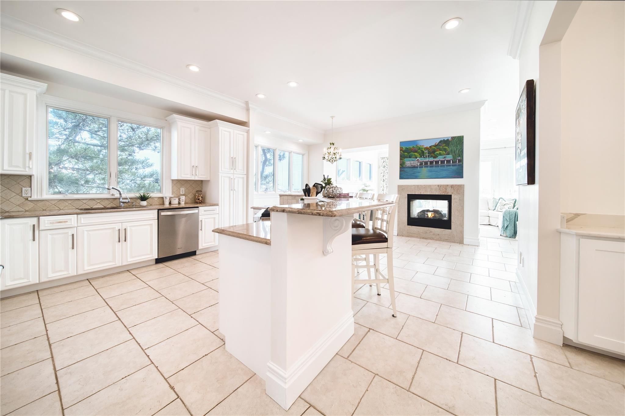 861 Dune Road, Westhampton Beach, New York image 7