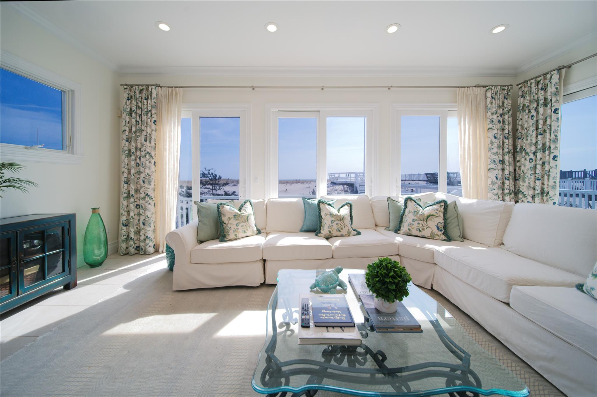 861 Dune Road, Westhampton Beach, New York image 21