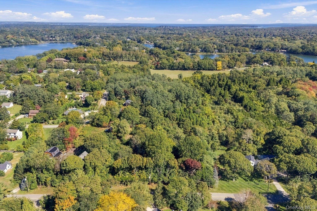 Photo of 17 Brander Parkway, Shelter Island, NY 11964 (MLS # 1063158)