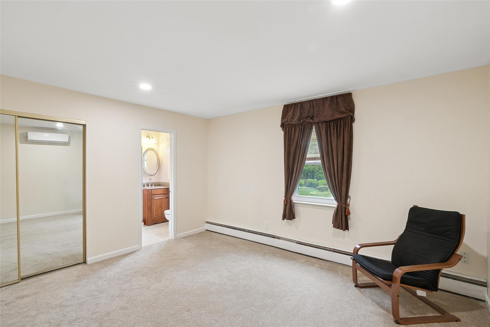 34 Arcadia Drive, Dix Hills, New York image 30