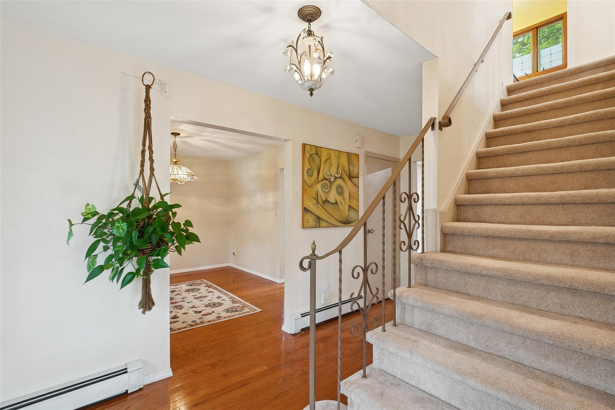 34 Arcadia Drive, Dix Hills, New York image 14