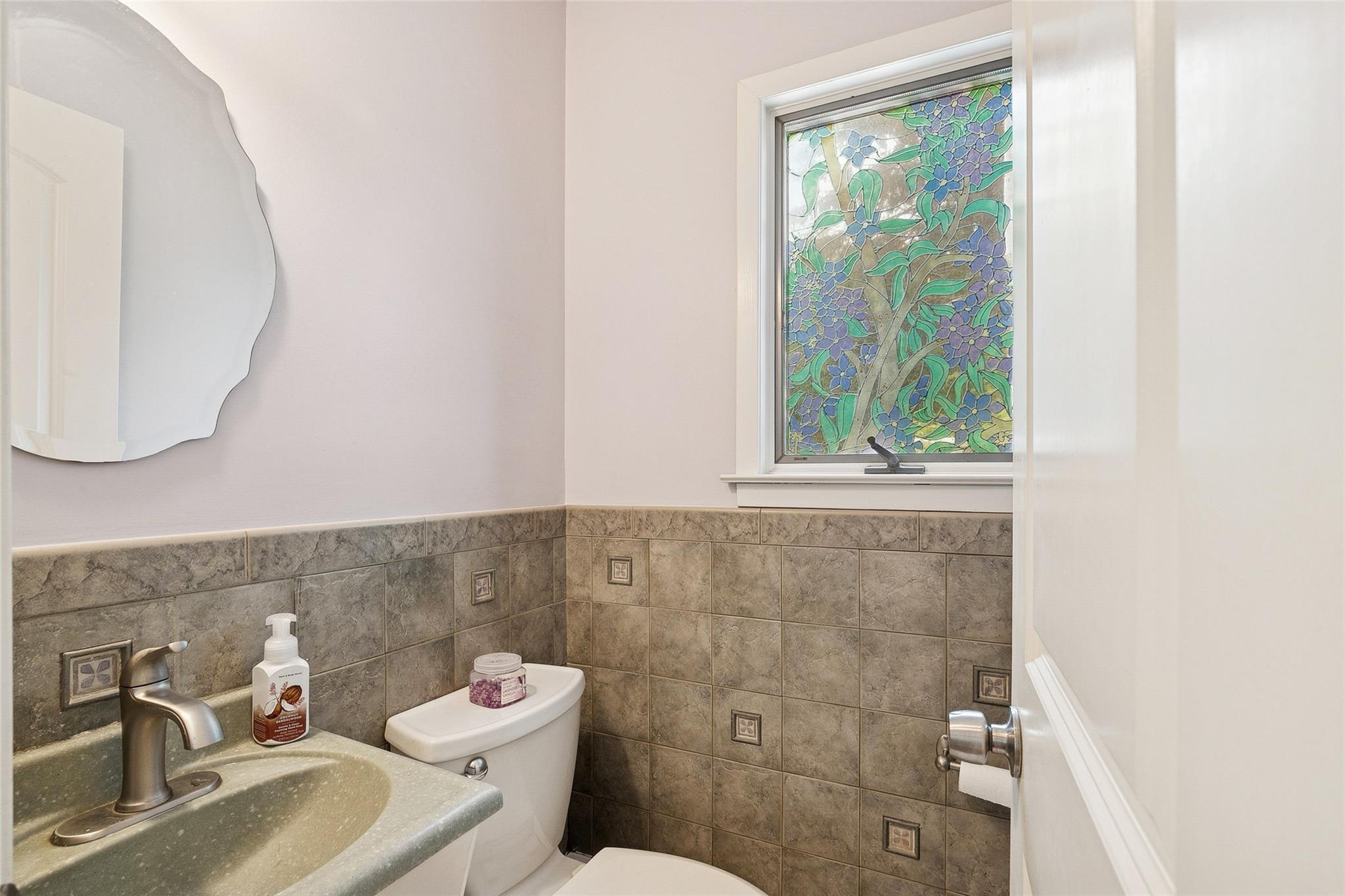 34 Arcadia Drive, Dix Hills, New York image 28