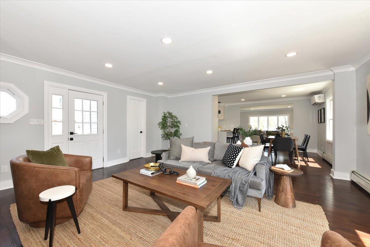 149 Simonson Road, Mineola, New York image 19