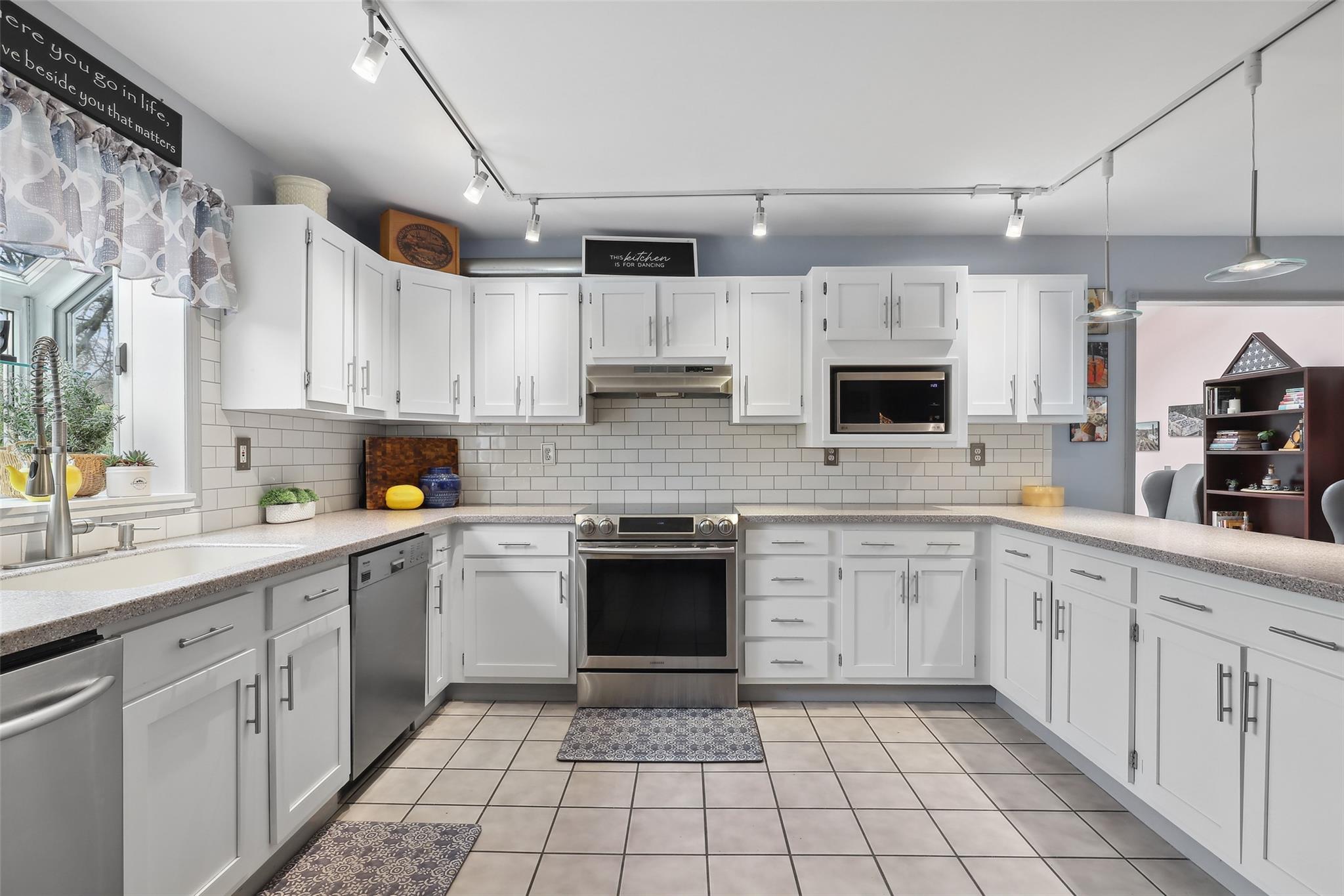 13 Cross Road, Cortlandt Manor, New York image 8