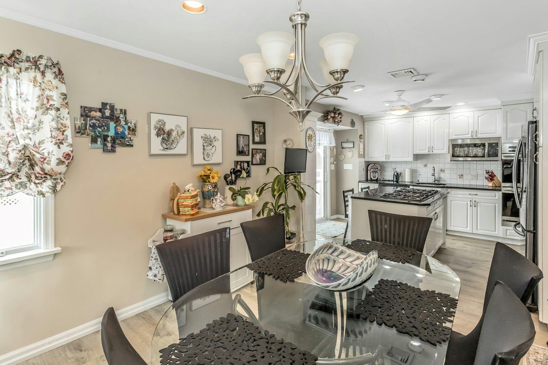 239 Wyngate Drive, Massapequa, New York image 5