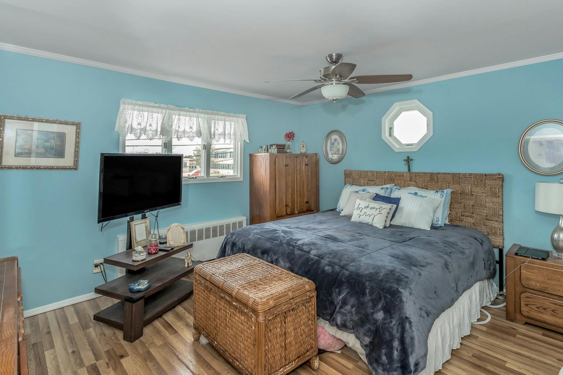 239 Wyngate Drive, Massapequa, New York image 9