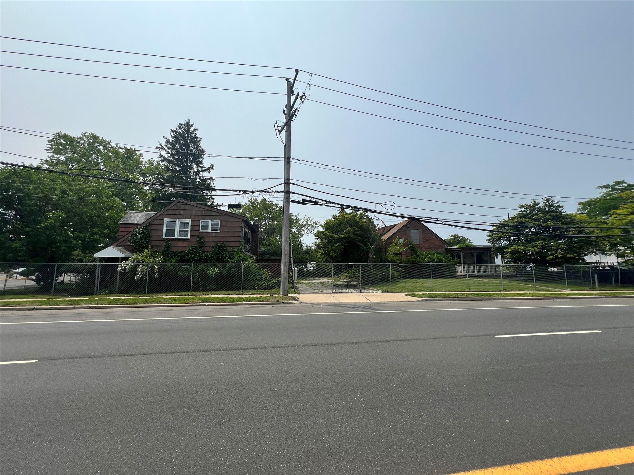 306-308 Route 109, Farmingdale, New York image 3