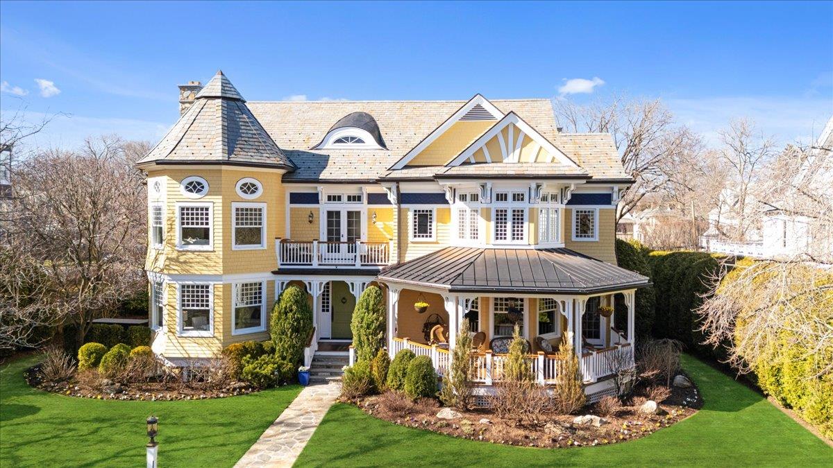 34 Magnolia Avenue, Larchmont, New York image 1