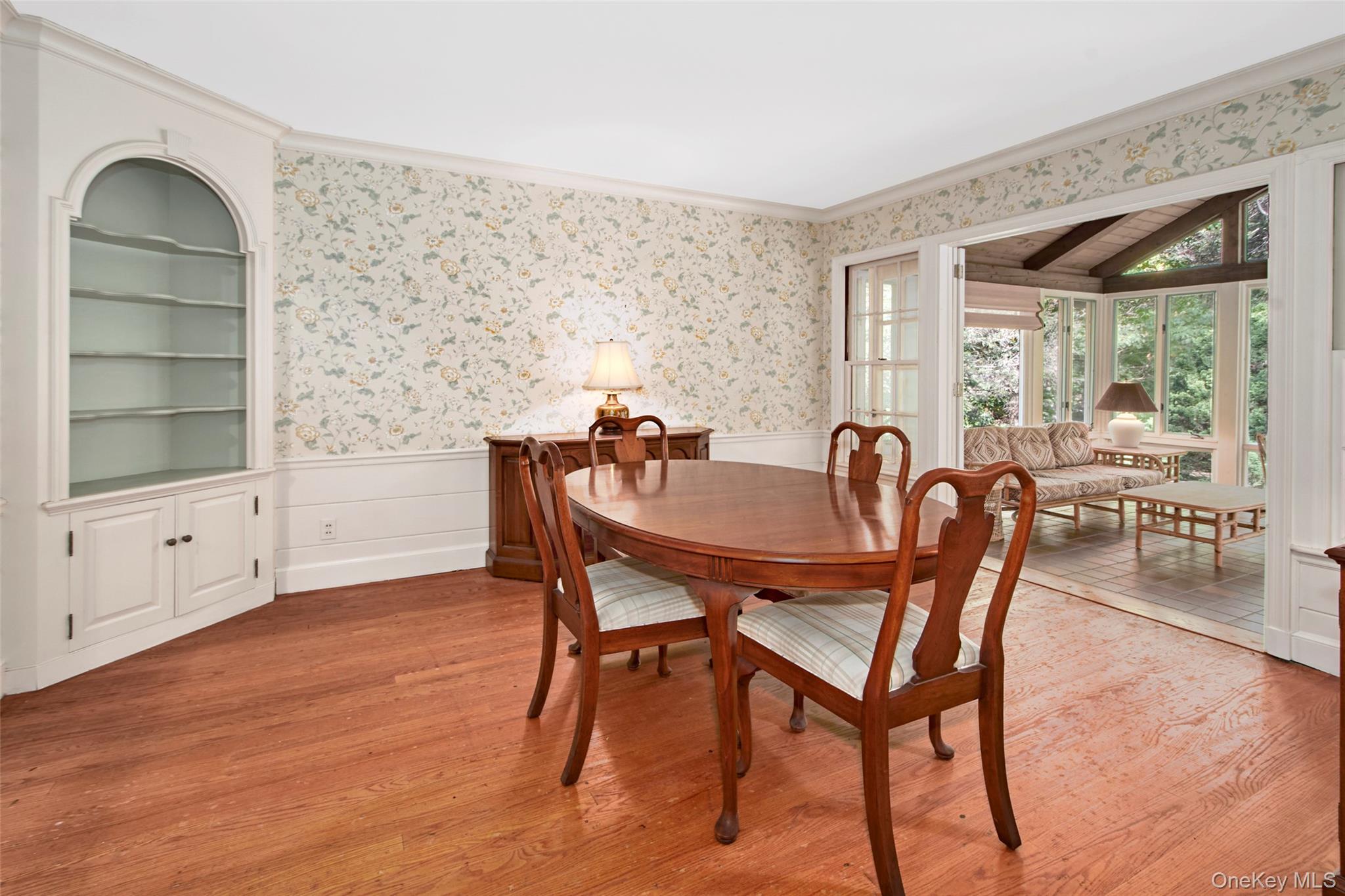 Chappaqua, New York 10514, United States, 3 Bedrooms Bedrooms, ,2 BathroomsBathrooms,Residential,Active,227403