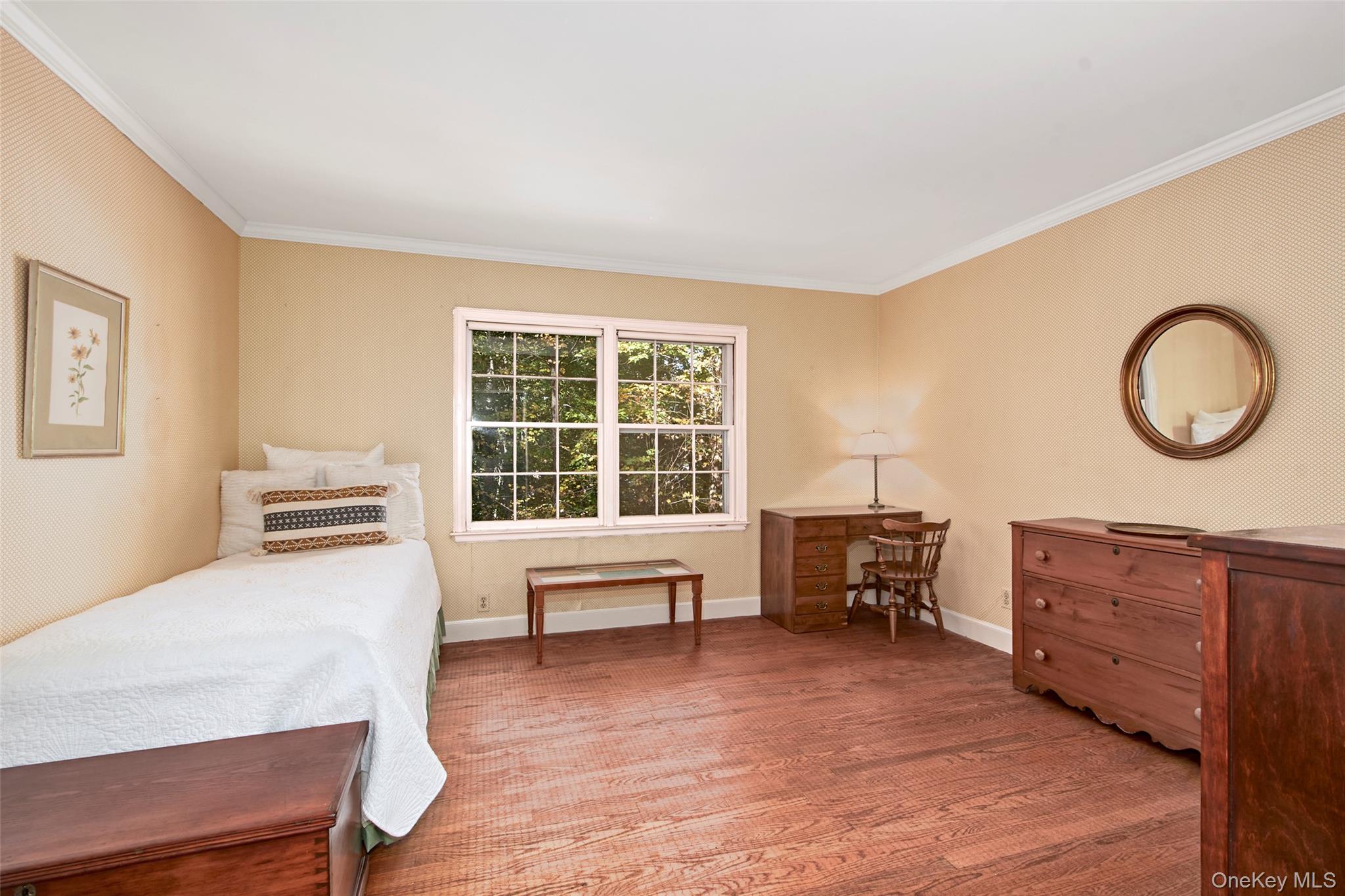 Chappaqua, New York 10514, United States, 3 Bedrooms Bedrooms, ,2 BathroomsBathrooms,Residential,Active,227403