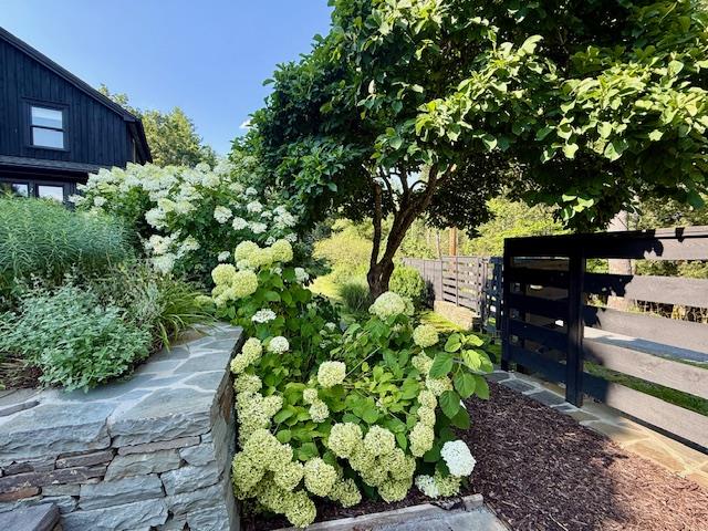 Accord, New York 12404, United States, 2 Bedrooms Bedrooms, ,2 BathroomsBathrooms,Residential,Active,179136