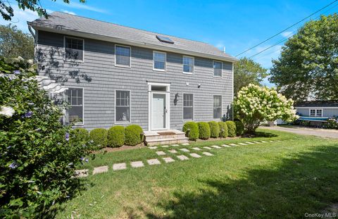 Photo of 28 Windermere Drive, Sag Harbor, NY 11963 (MLS # 923385)
