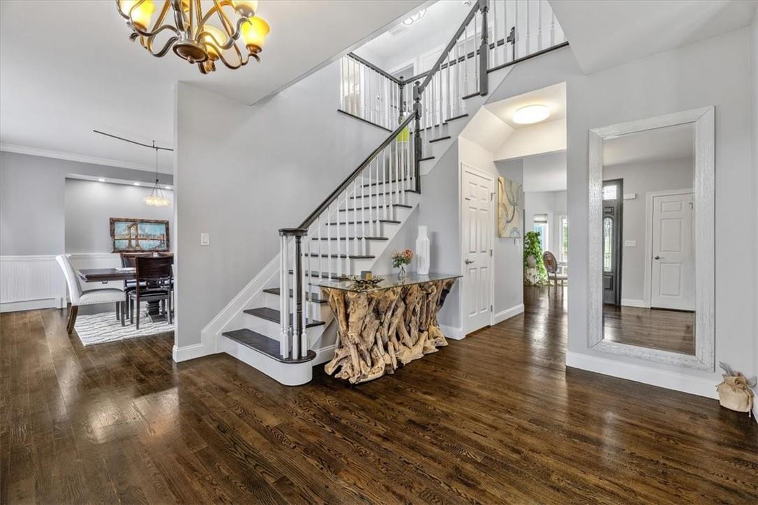 4 Camelback Road