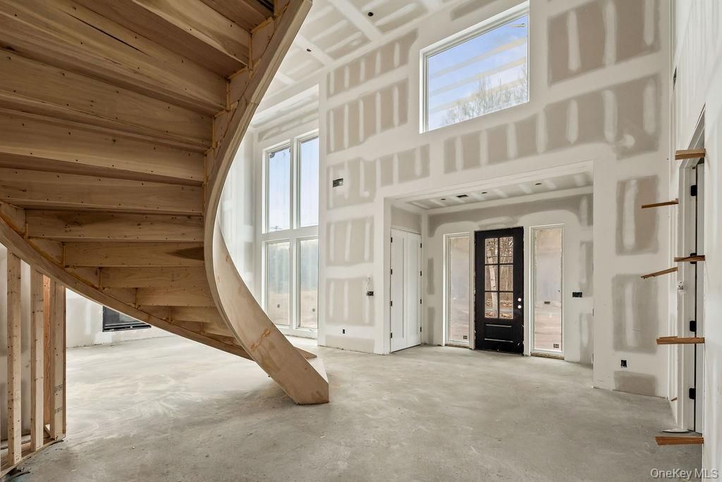 Photo of 94 Viola Road, Suffern, NY 10901 (MLS # 941045)