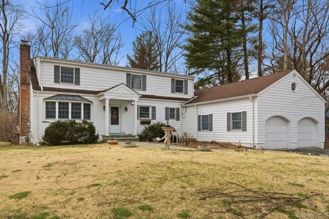 Homes For Sale - 80 Roaring Brook Road<br/> Chappaqua, NY 10514