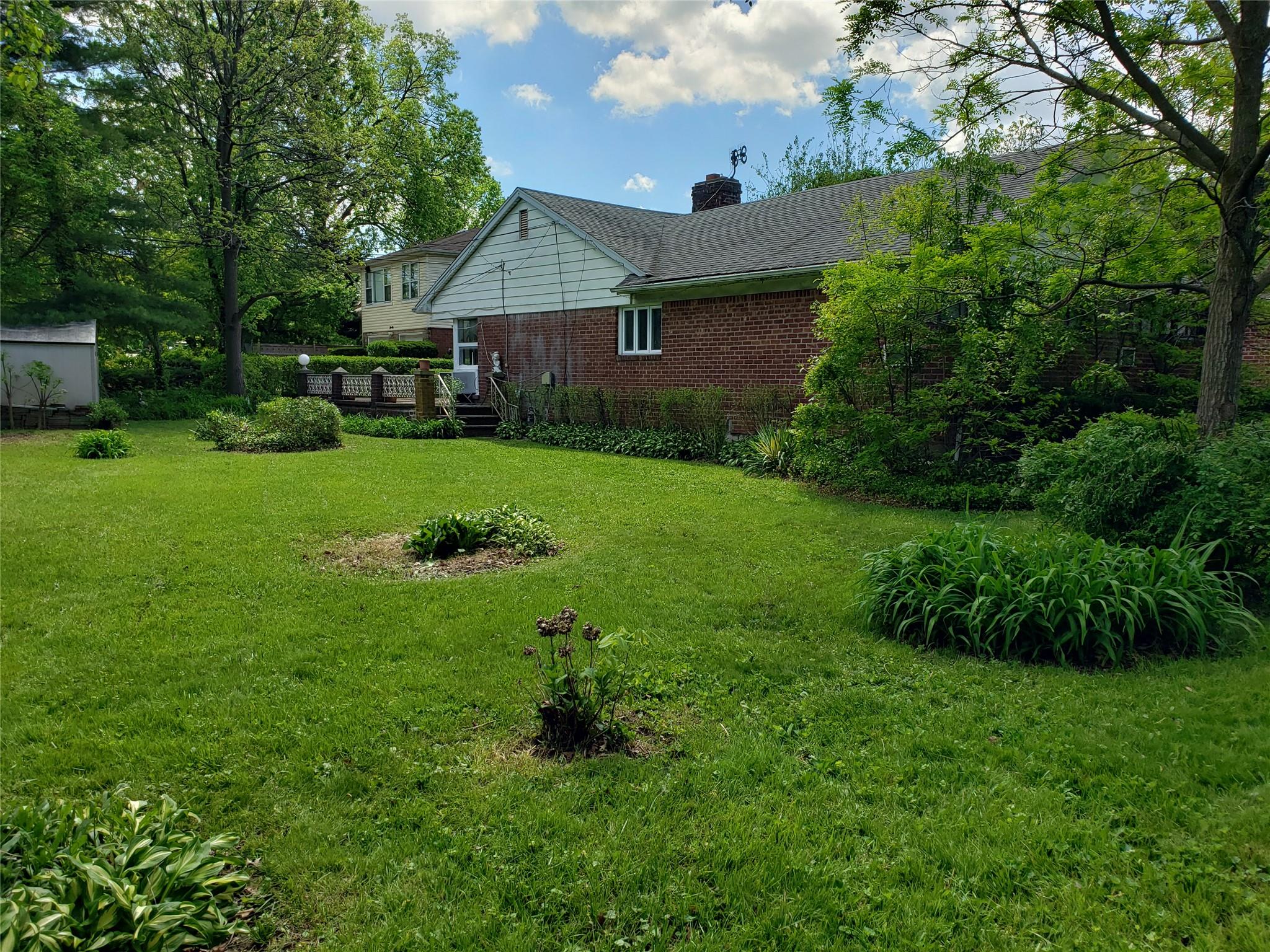214-40 24 Avenue, Bayside, New York image 19