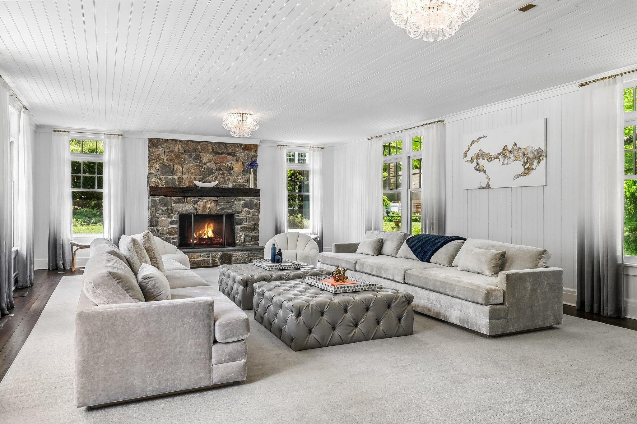 224 Chestnut Ridge Road