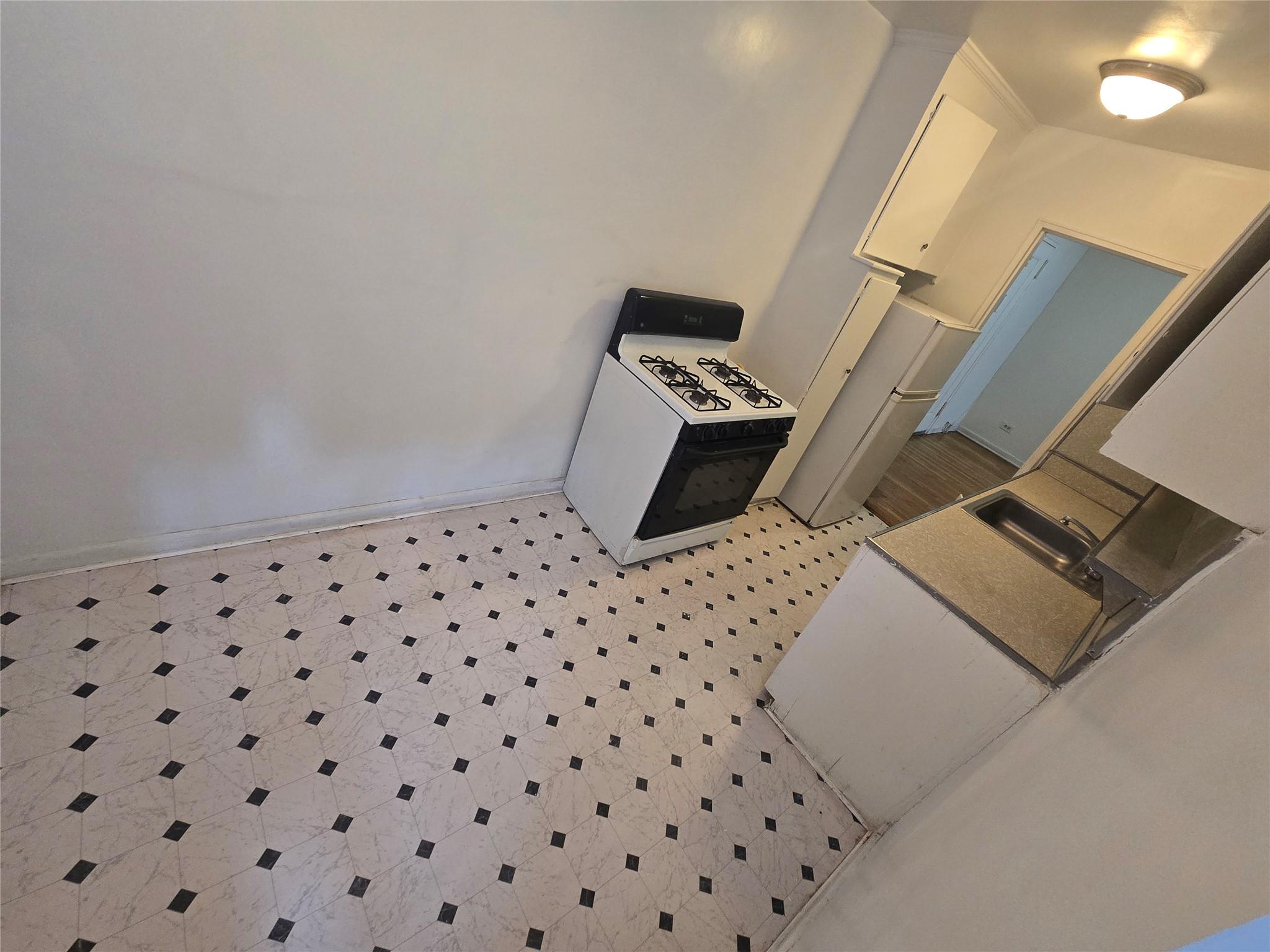 1475 Thieriot Avenue #4J, Bronx, New York image 6