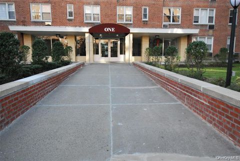 1 Sadore Lane 4O Yonkers NY 10710