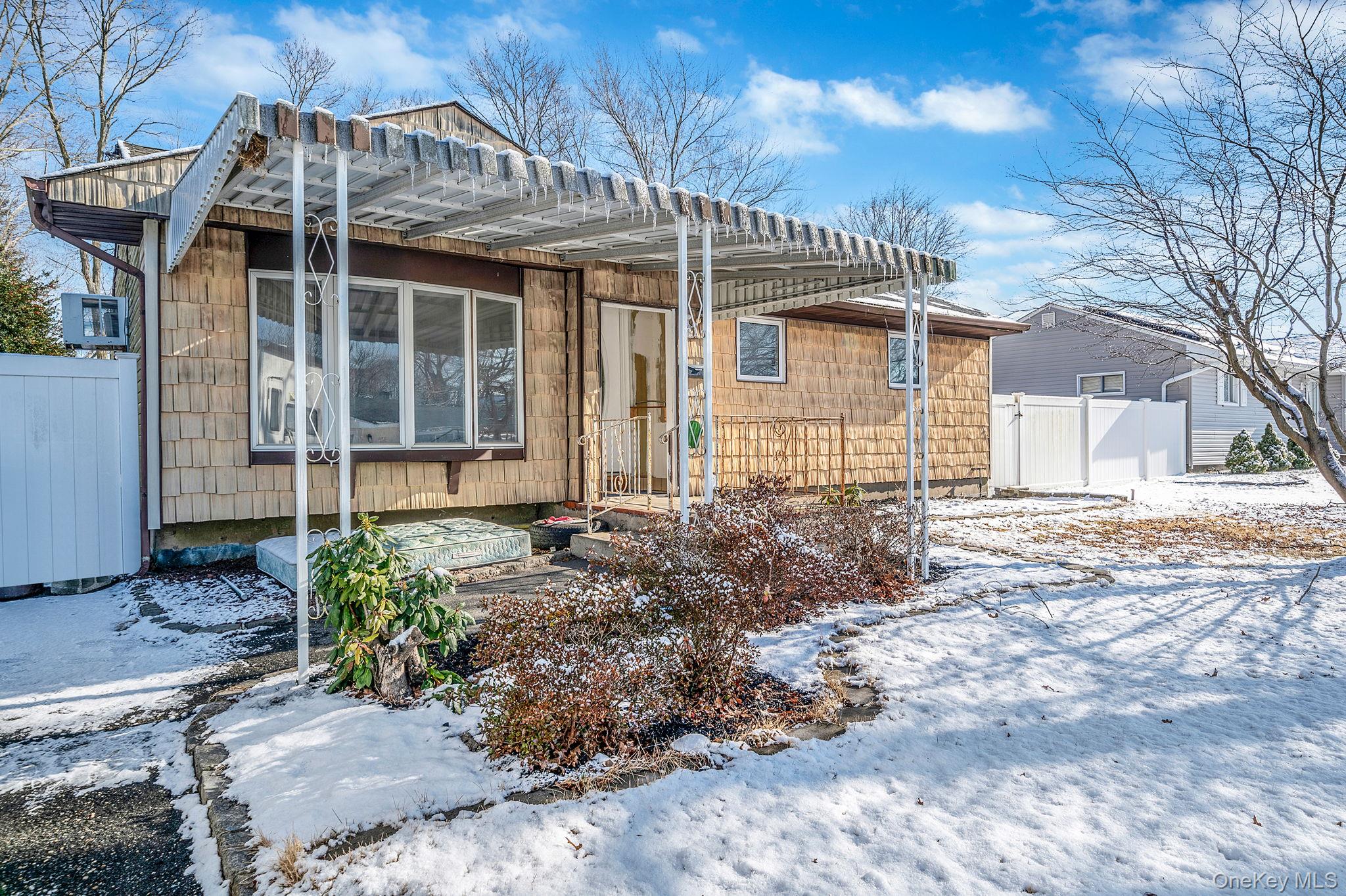 2711 Connecticut Avenue