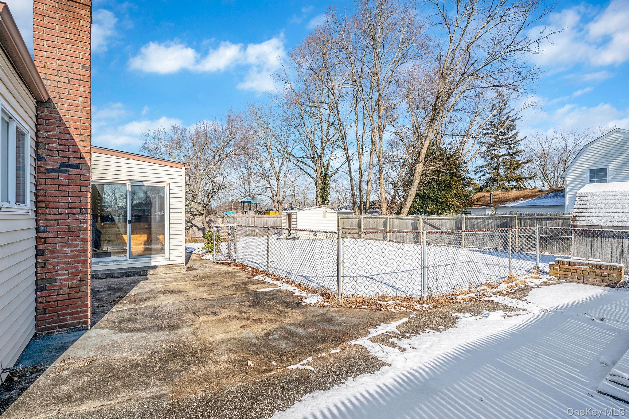 2711 Connecticut Avenue